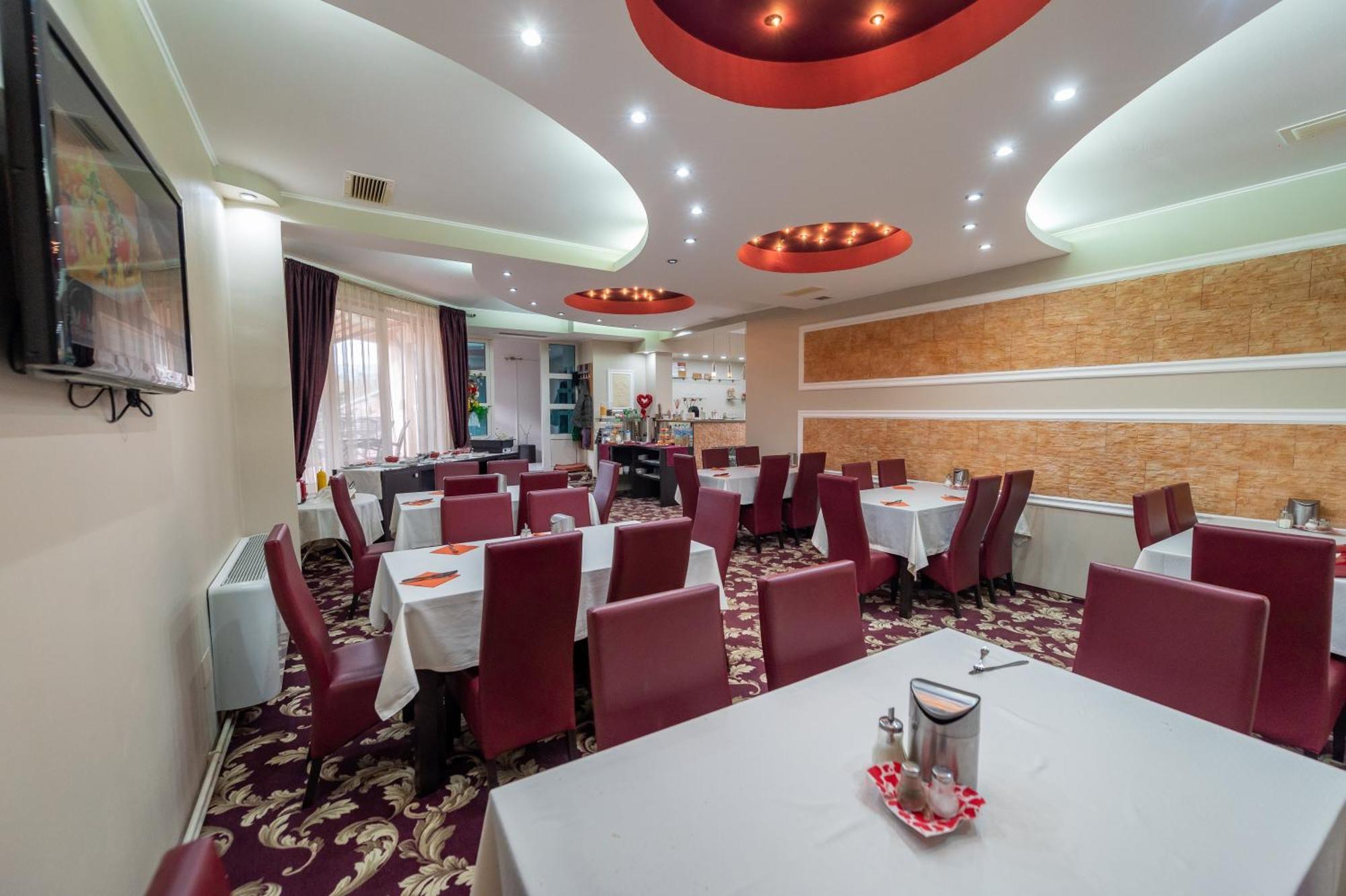Complex Turistic Monaco 3*