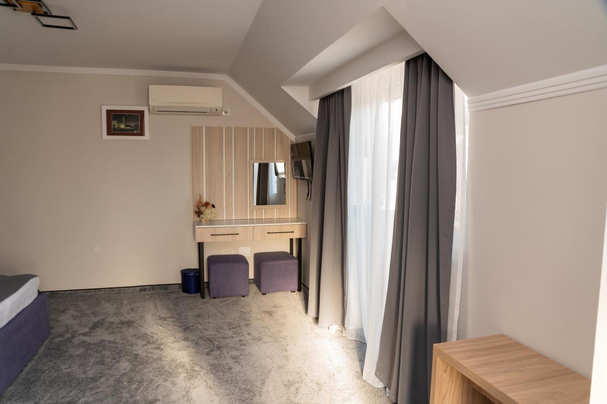 Hotel Complex Turistic Monaco 3*